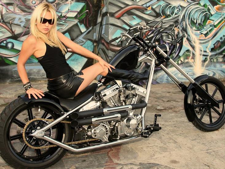 40 Sexy With Bikes Wallpapers   zip - 007_40 Sexy With Bikes Wallpapers 1024 X 768.jpg