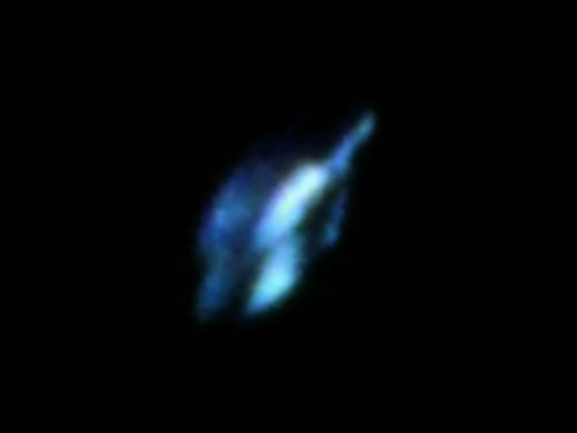 UFO i inne latają... - NASAs Alien Anomalies caught on film - A compila... archives.avi_snapshot_03.43_2010.10.05_03.27.48.bmp