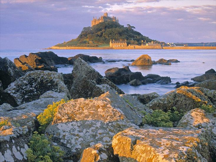 PREZENTY - free - St Michaels Mount, Marazion, Cornwall, United Kingdom.jpg