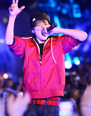MM.V.A - Justin Bieber MuchMusic Video Awards Performance 11.jpg