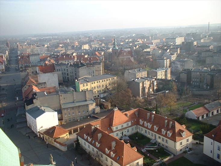 Gniezno - wieża7-hotel.JPG