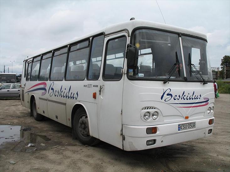 Polskie autobusy i Autokary - Autosan H9-21 1993 z przodu 1.jpg