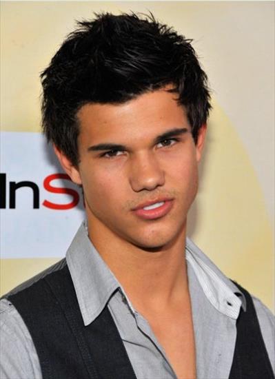 Taylor Lautner - taylor-lautner.jpg
