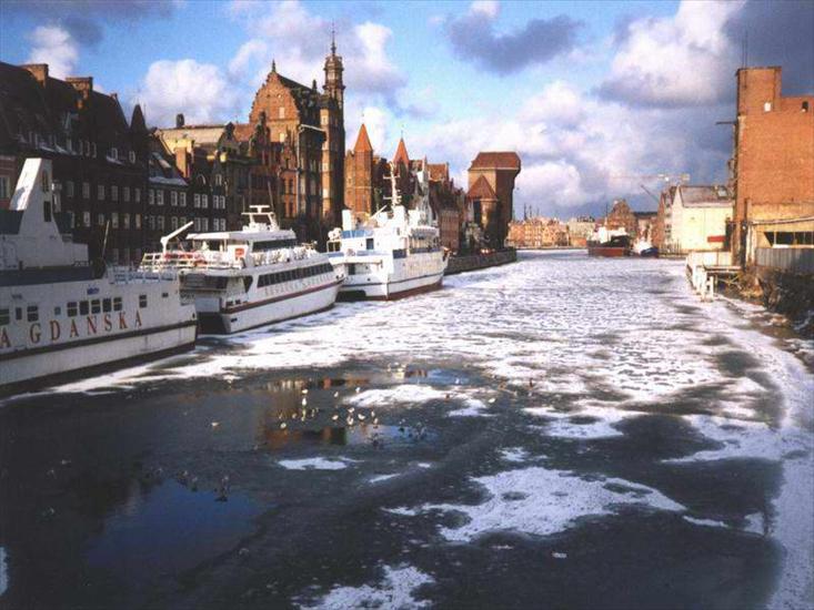 Gdansk teraz - Motława zimą.jpg