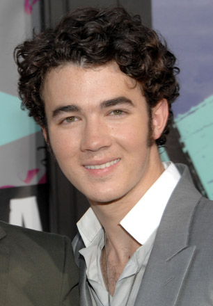 Kevin Jonas - Hot Kevin Jonas Nov21.jpg
