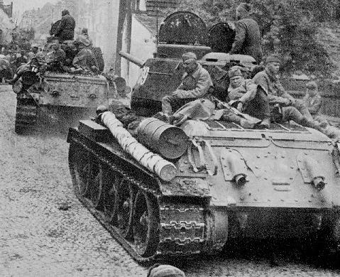 TAPETY CZOŁGI - Czołg średni T-34 85 fot. 11.jpg