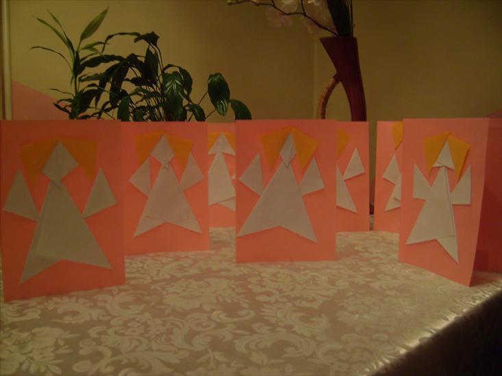 zima1 - klasa I - składanki origami - aniołki.jpg