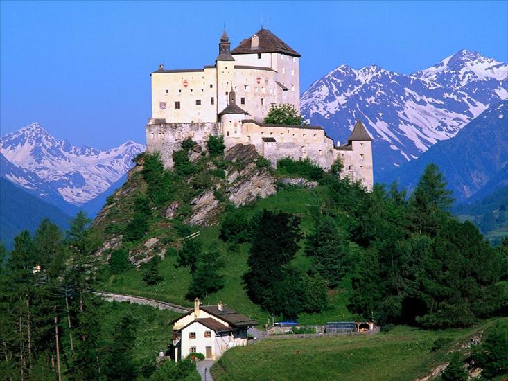 TAPETY ZAMKI I PAŁACE - Tarasp Castle Graubuden Switzerland.jpg