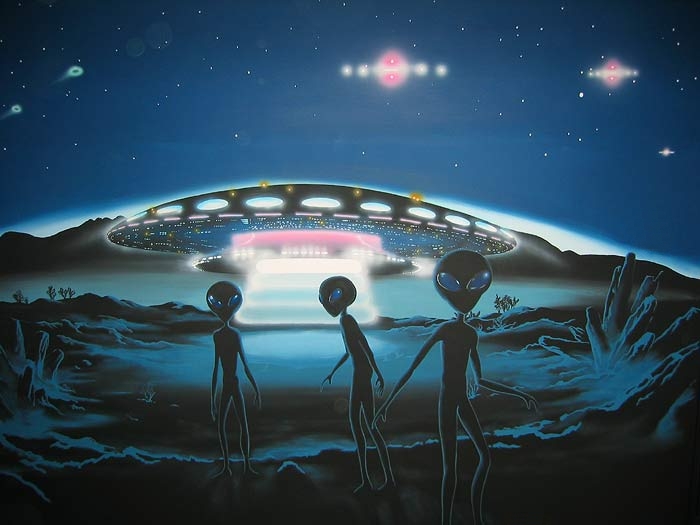 ALIENS - UFO greys mothership.jpg