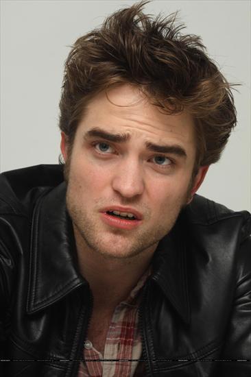 11.06.09 New Moon Press Conference - 058.jpg