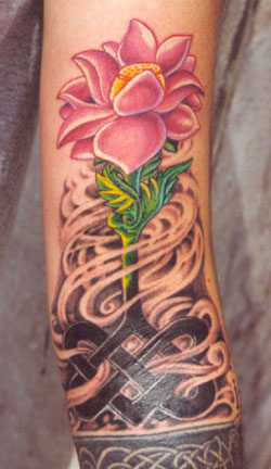 Tatuaże - lotusknot_jpg.jpg