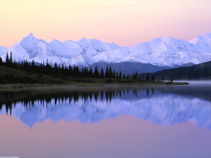 Widoki - Denali Sunrise over Wonder Lake, Alaska.jpg