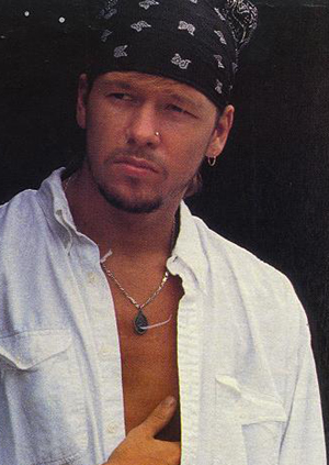 boys - Donnie Wahlberg - 1 - 300 - Saw 2.jpg