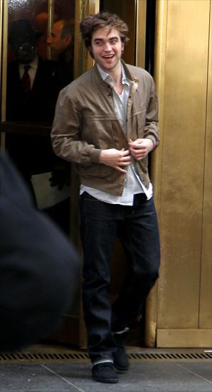 Robert Pattinson - 1181.jpg