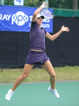 Maria Kirilenko - normal_Kirilenko-Tokyo-271009-2.jpg