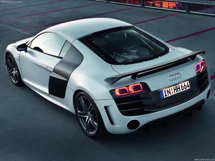 audi - Audi-R8_GT_2011_1024x768_wallpaper_12.jpg