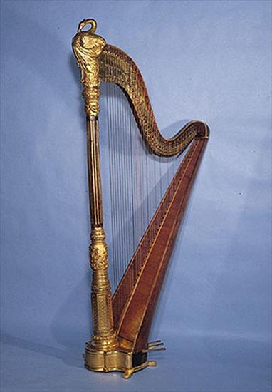 harfa - harfa pedałowa.jpg