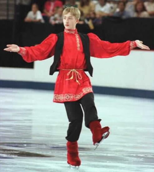Plush - Evgeni Plushenko in the 1998 Grand Slam of Skating.jpg