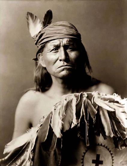 foto native - Apache-Warrior.jpg