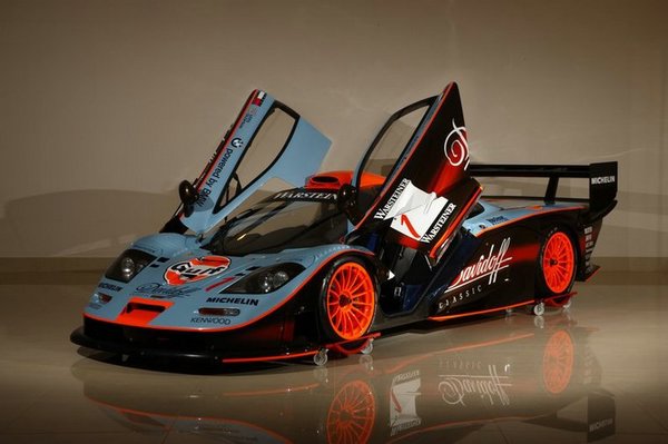 --zajebiste tapety do tel i na komp - mclaren-f1-gtr.jpg