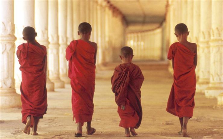  Orient - Young Buddhist Monks Cambodia.jpg